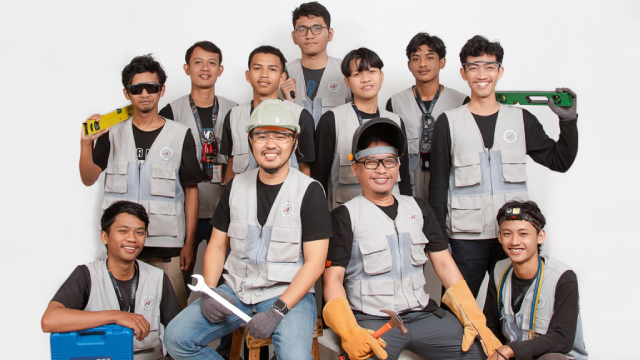 Tim Service AC Palembang